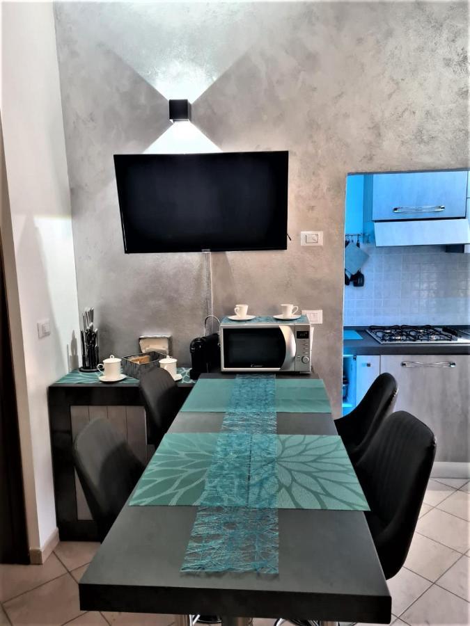 Silver Home Bagnolo San Vito Exterior photo